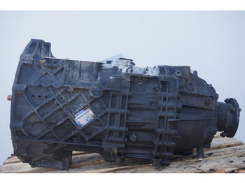 : фото в шапке страницы