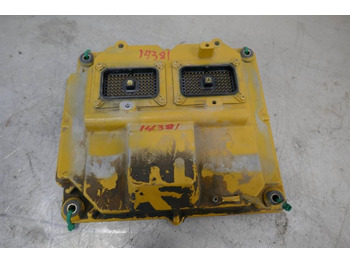 : фото в шапке страницы