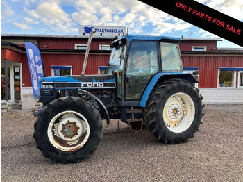 : фото в шапке страницы