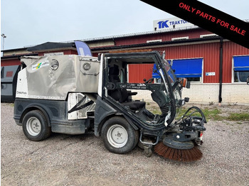 : фото в шапке страницы