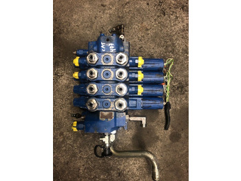 : фото в шапке страницы