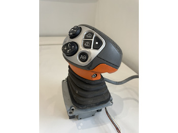 : фото в шапке страницы