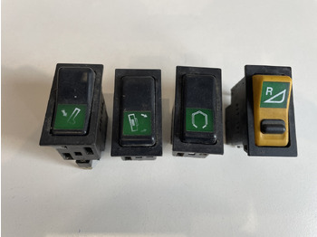 : фото в шапке страницы