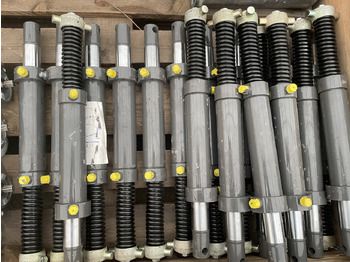 : фото в шапке страницы