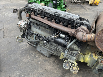 : фото в шапке страницы