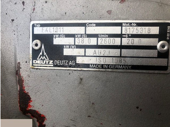 : фото в шапке страницы