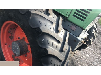 : фото в шапке страницы