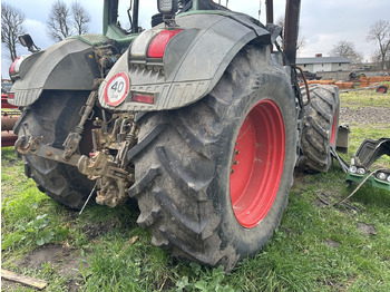 : фото в шапке страницы