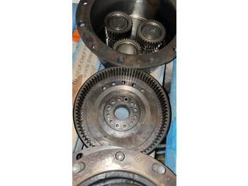 : фото в шапке страницы