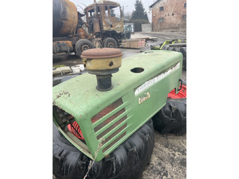 : фото в шапке страницы