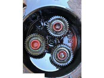 : фото в шапке страницы