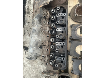 : фото в шапке страницы