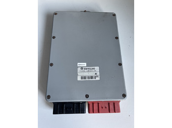 : фото в шапке страницы