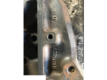 : фото в шапке страницы