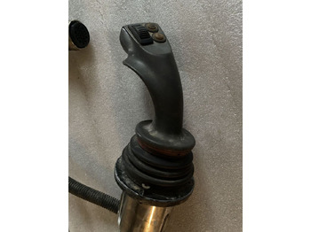 : фото в шапке страницы