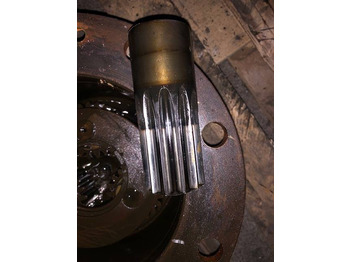 : фото в шапке страницы