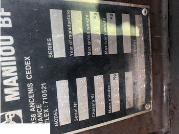 : фото в шапке страницы