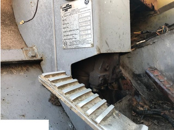 : фото в шапке страницы