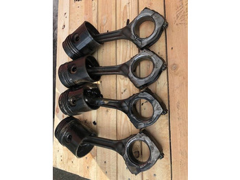 : фото в шапке страницы