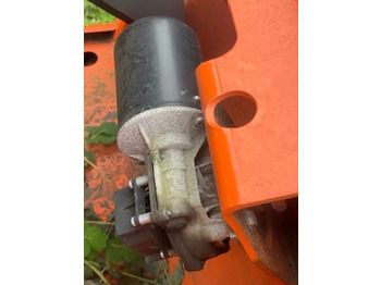 : фото в шапке страницы