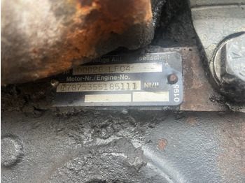 : фото в шапке страницы