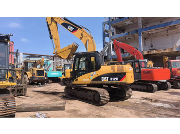 : фото в шапке страницы