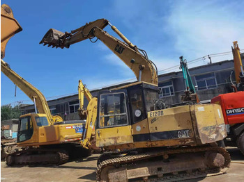 CATERPILLAR E120B в лизинг CATERPILLAR E120B: фото 3