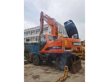 DOOSAN DH210W-7 в лизинг DOOSAN DH210W-7: фото 1