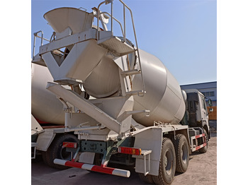 HOWO HOWO-white mixer pump truck в лизинг HOWO HOWO-white mixer pump truck: фото 5