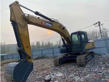 XCMG XE215DA в лизинг XCMG XE215DA: фото 1