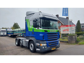 : фото в шапке страницы