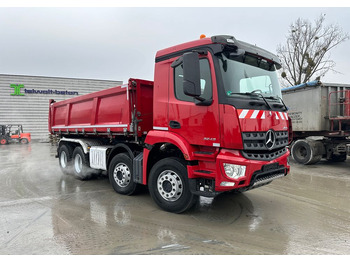 : фото в шапке страницы