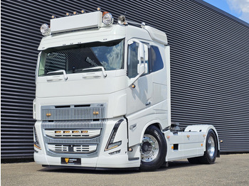 Тягач VOLVO FH16 750
