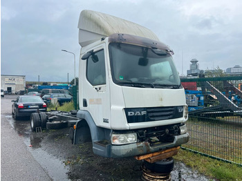 DAF LF 45.220 12 to. for PARTS no engine no gearbox!  в лизинг DAF LF 45.220 12 to. for PARTS no engine no gearbox!: фото 4