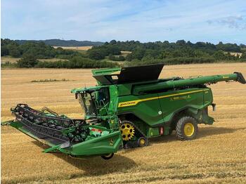 Зерноуборочный комбайн John Deere X9 1000 + HD40X: фото 1 Зерноуборочный комбайн John Deere X9 1000 + HD40X: фото 1