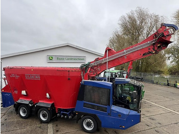 : фото в шапке страницы