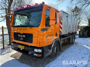 : фото в шапке страницы