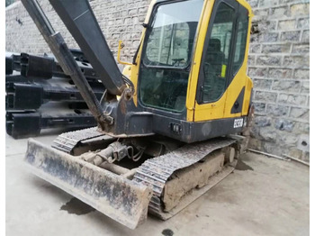 : фото в шапке страницы