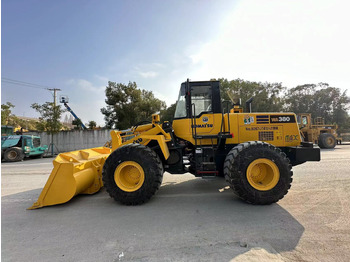 Колёсный погрузчик KOMATSU WA380
