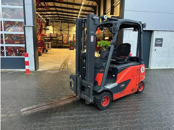 : фото в шапке страницы