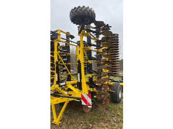 : фото в шапке страницы