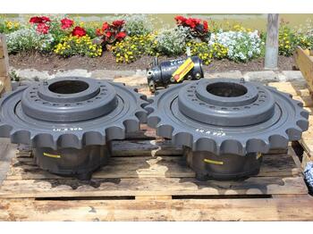 : фото в шапке страницы