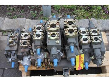 : фото в шапке страницы