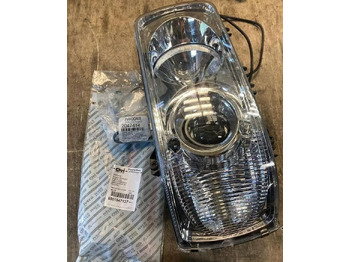 : фото в шапке страницы