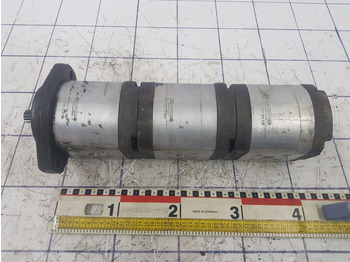 : фото в шапке страницы