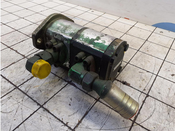 : фото в шапке страницы