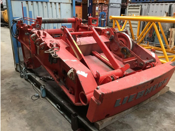 : фото в шапке страницы