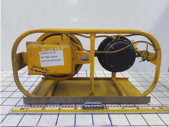 : фото в шапке страницы