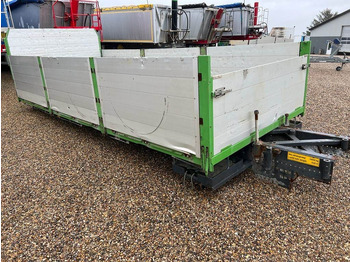 : фото в шапке страницы