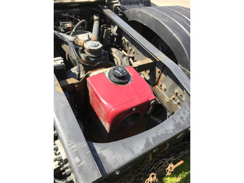 : фото в шапке страницы